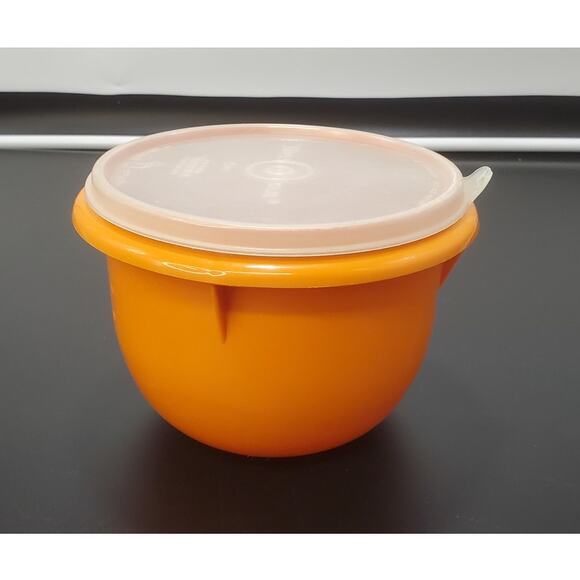 Vintage Tupperware Classic Fix N Mix Bowl Small 4 Cup Orange with Lid 270 - Picture 1 of 3
